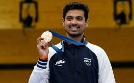 Paris Olympics 2024 | ഇന്ത്യക്ക് മൂന്നാം മെഡല്‍; ഷൂട്ടിംഗില്‍ സ്വപ്നില്‍ കുസാലെക്ക് വെങ്കലം