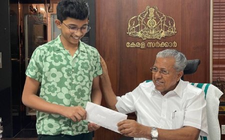 മുഖ്യമന്ത്രിയുടെ ചെറുമകൻ ഇഷാൻ ദുരിതാശ്വാസ നിധിയിലേക്ക് 12,530 രൂപ സംഭാവന നൽകി